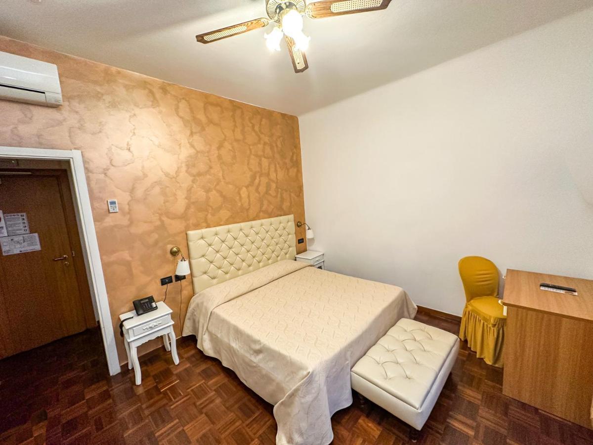Hotel Dell'Orto Chiavari Exteriér fotografie